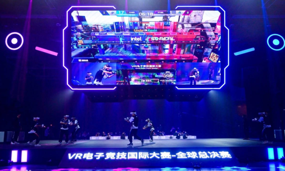 露了浦和红 露了浦和红